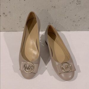 MICHAEL Michael Kors Marsha Tan Leather Ballerina  Round Toe Flats - Size 7.5